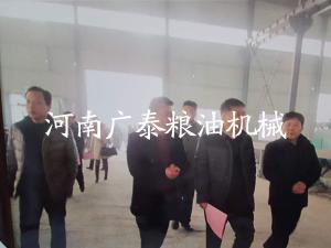 縣委領(lǐng)導考察現(xiàn)場 